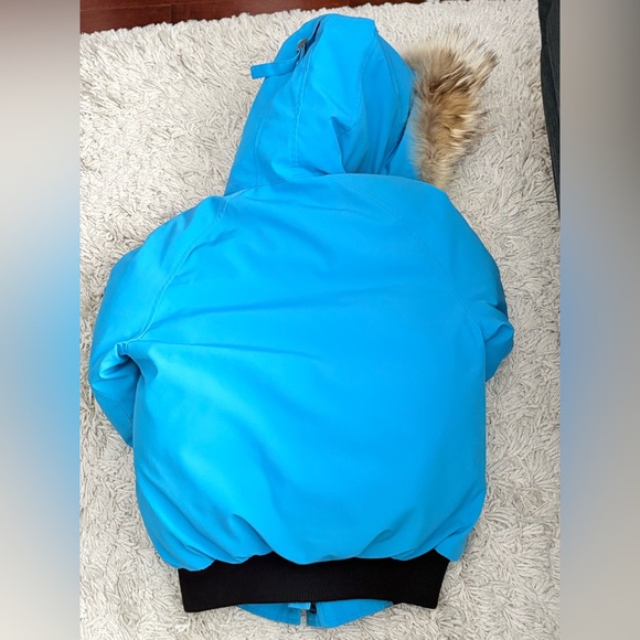 Authentic Canada Goose Jacket - Picture 2 of 9